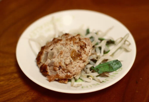 スキレットで簡単 激うまハンバーグが牛乳なしでもあの発酵食品で Suzukinblog
